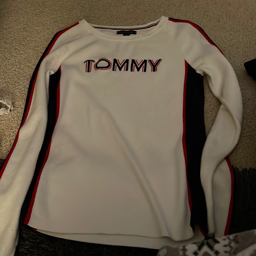 Tommy Hilfiger long sleeve shirt. Very warm, comfortable and cute.